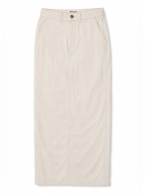 Reformation Cream Maxi Skirt with long slit in the back. Organic cotton